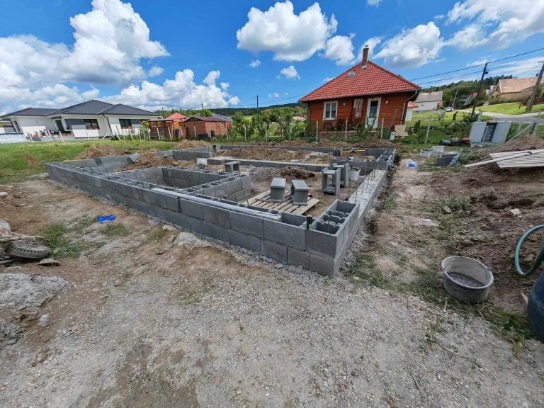 GSR Bau Pécs- kőműves munkák, Pécsett és környékén.